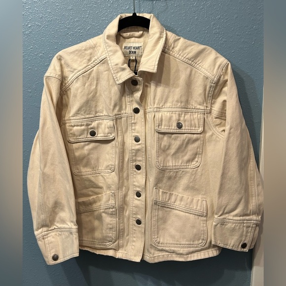 VELVET HEART DENIM JACKET - Picture 3 of 5